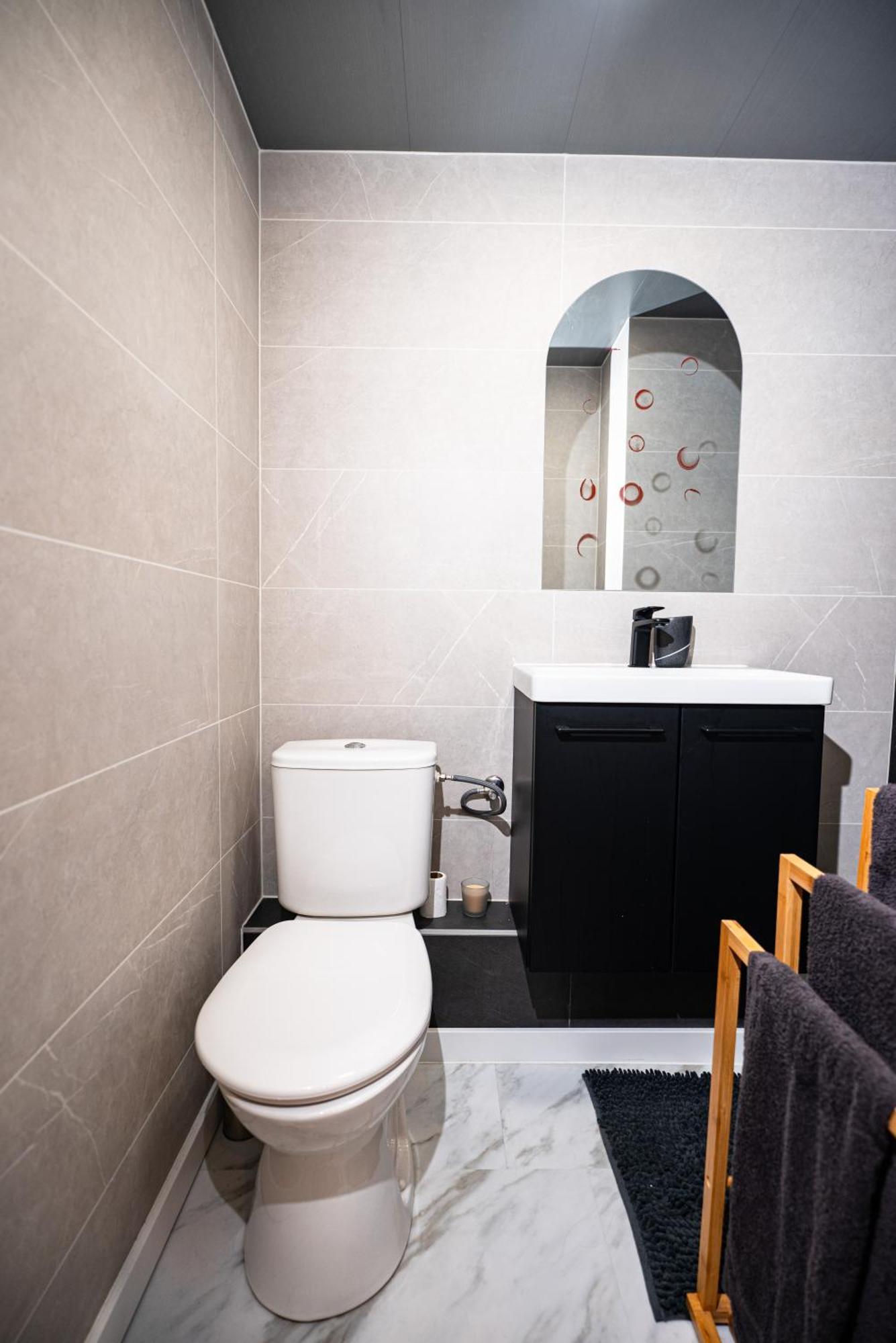 Moderne T2 Centre Sauna Wifi Home Office Netflix Страсбург Экстерьер фото